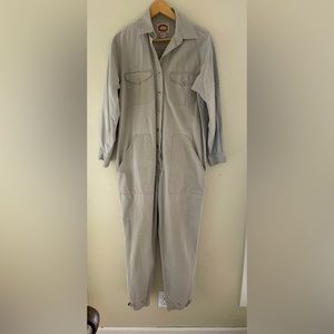 Vintage 80s ~BANANA REPUBLIC~ Jumpsuit Safari Coverall Beige Khaki Cotton Small